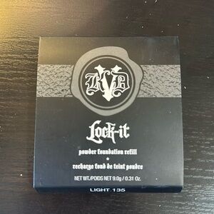 Kvd lock it powder foundation